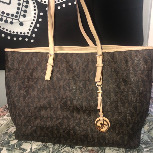 Michael Kors Large Jet tote - Authentic - Picture 1 of 2